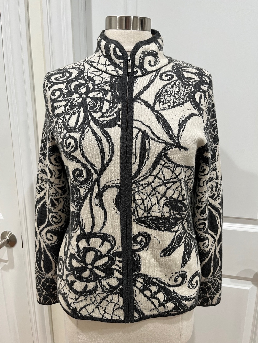 Icelandic Design Wool Blend Full Zip Cardigan Sweater